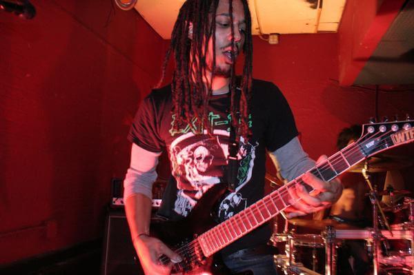 Подстрелен Тони Лоренцо, гитарист Sons Of Azrael